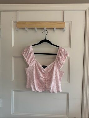 Forever 21 Pink Floral Ruched Crop Top